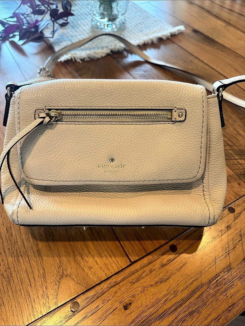 Kate Spade Leather Crossbody in Beige